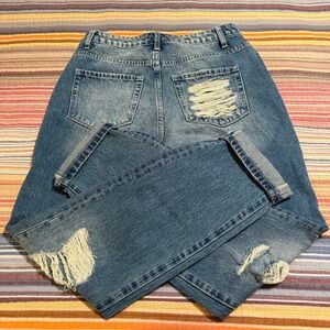 Bridge by Gly Mom Fit Jeans Distressed Ripped Blue Denim‎ Size 28